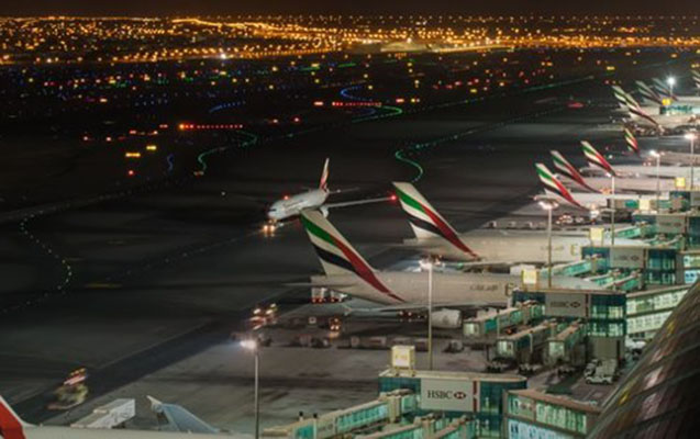 Dubay aeroportunda təyyarələr toqquşdu