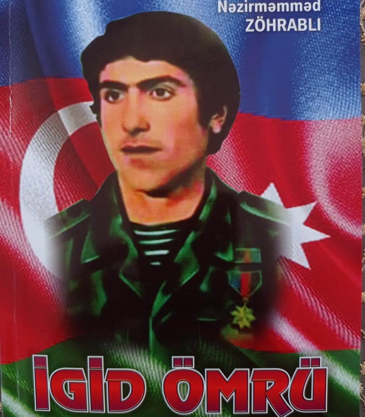 Nəzirməmməd Zöhrablı Milli Qəhrəmandan kitab yazdı