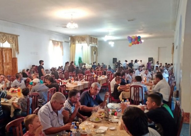 COVID-19 pasportu olmayanlar toydan çıxarıldı