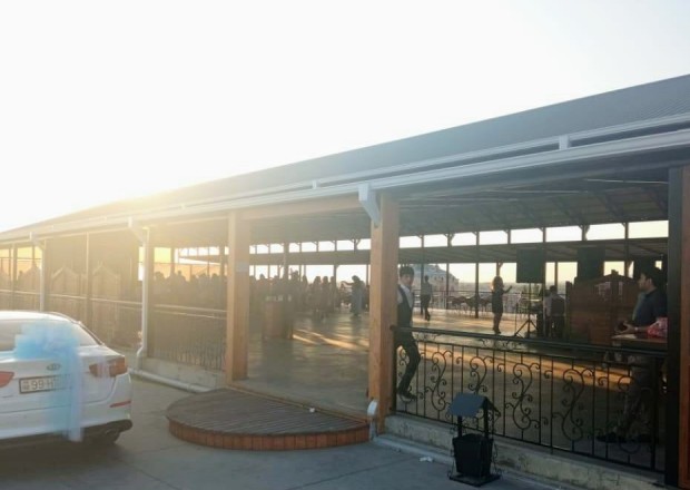 “Qədir Xum”da karantin qaydaları pozuldu