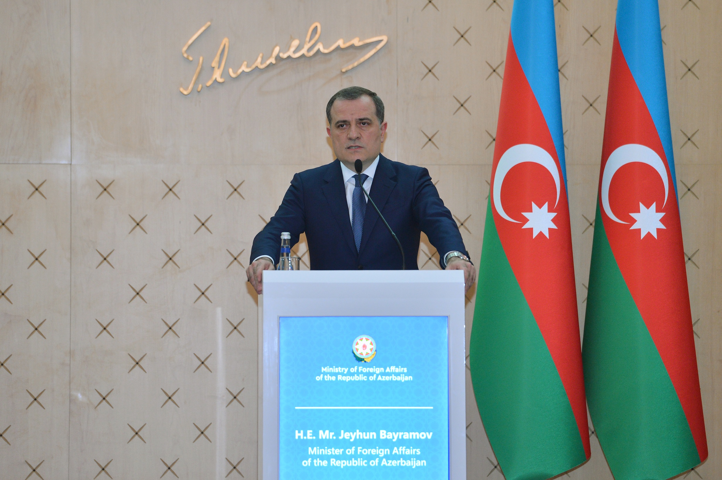 Ceyhun Bayramov Türkiyəyə başsağlığı verdi