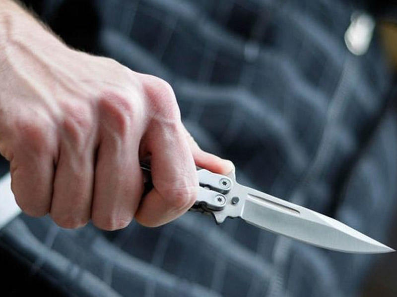 Qaxda 39 yaşlı kişini bıçaqlayan qandallandı