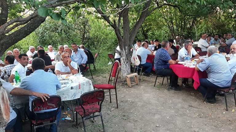 Həyət toylarında reyd - 2736 nəfər şənliyə buraxılmadı