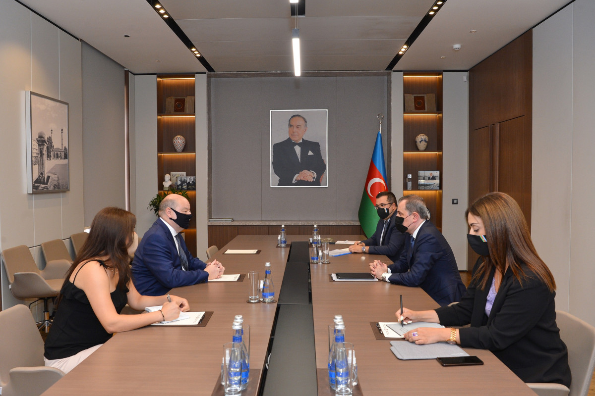 Ceyhun Bayramov Belçikanın yeni səfirini qəbul etdi