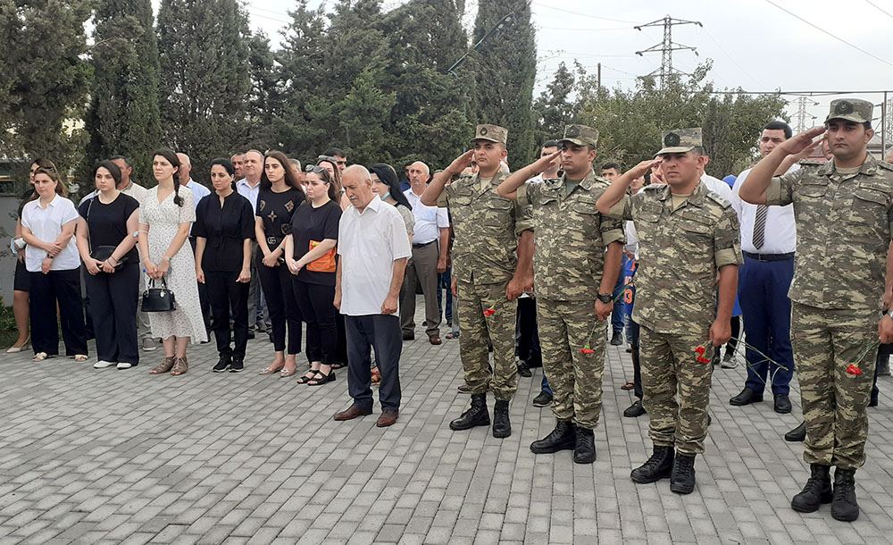 Şəhid polkovnik-leytenantın xatirəsi yad edildi - FOTOLAR