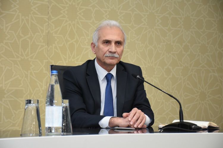 Nazir müavinindən vaksinlə bağlı iddialara CAVAB