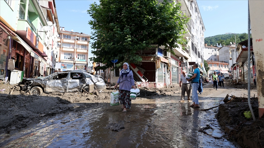 Türkiyədə sel nəticəsində ölənlərin sayı 38-ə çatdı