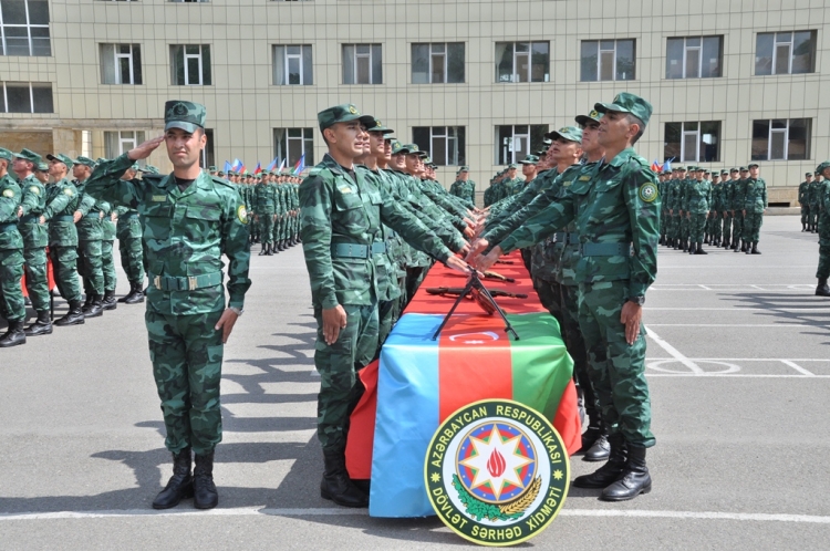 Gənc sərhədçilərimiz and içdi