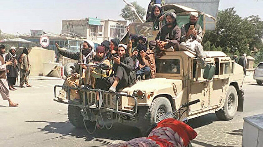 “Taliban” Əfqanıstanın bütün ərazisini ələ keçirdiyini elan etdi