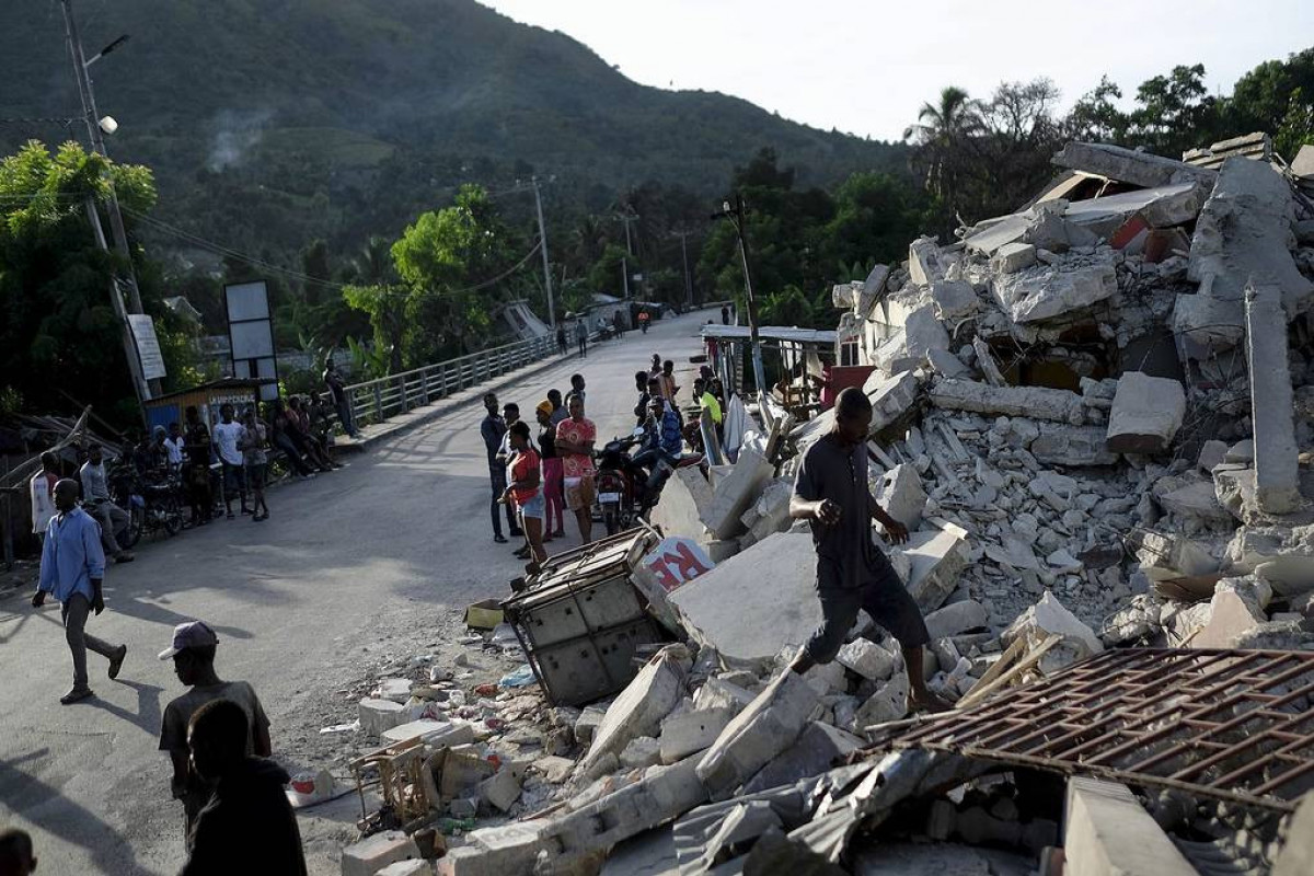 Haitidə zəlzələ qurbanlarının sayı 1419-a çatdı
