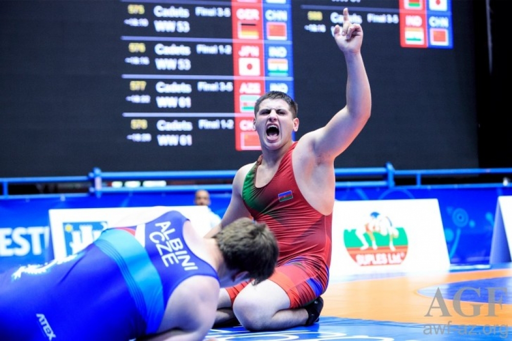 Güləşçimiz dünya çempionatının finalına çıxdı
