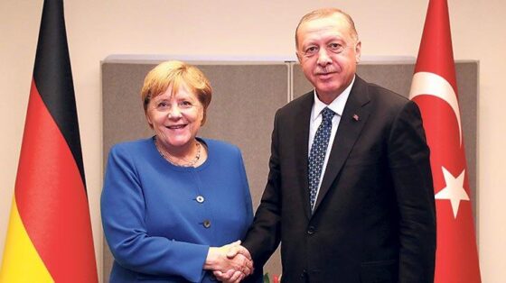 Ərdoğan və Merkel Əfqanıstanı müzakirə etdi