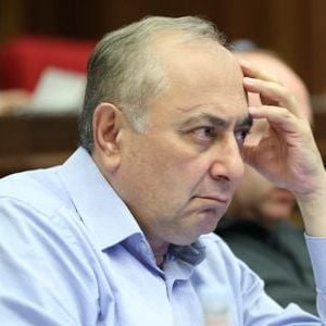 Deputatı həbs etdilər