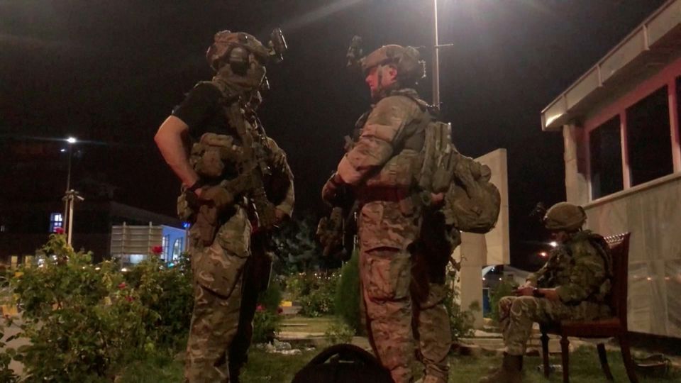 ABŞ hərbçilərini Kabildən çıxarmağa başladı  
