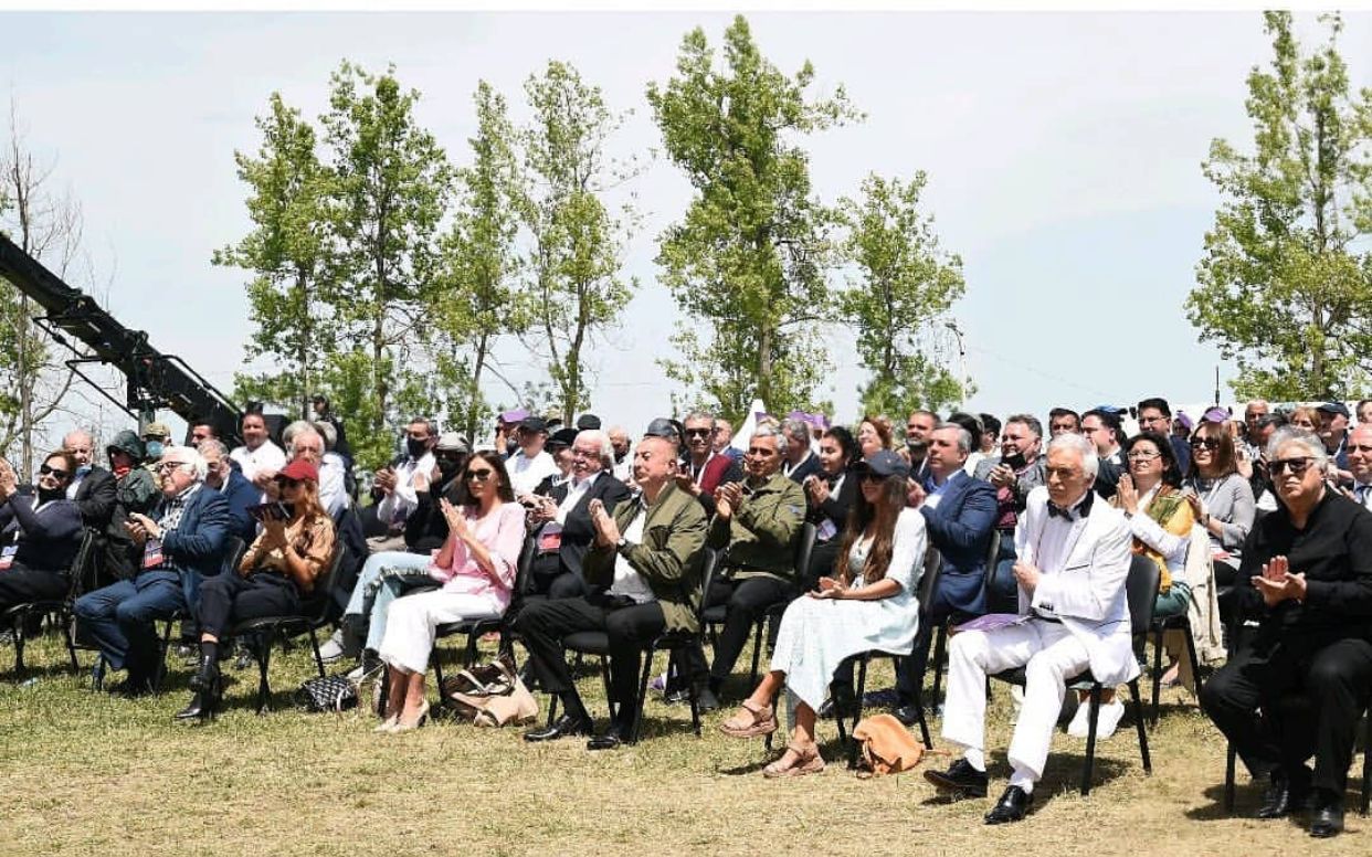 “Bu gün elə bir sahə yoxdur ki, Mehriban xanımın nəzərindən kənarda qalsın”