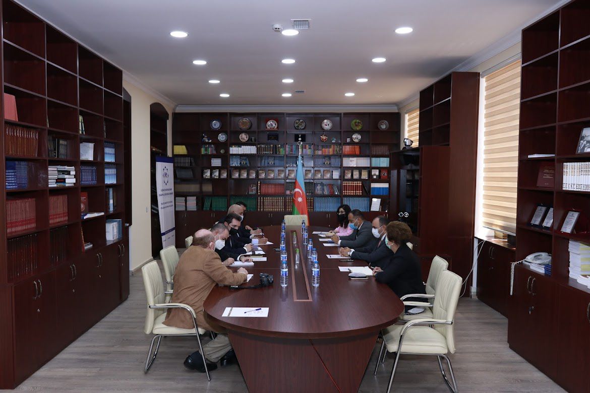 Xarici jurnalistlər Dövlət Komitəsində olub