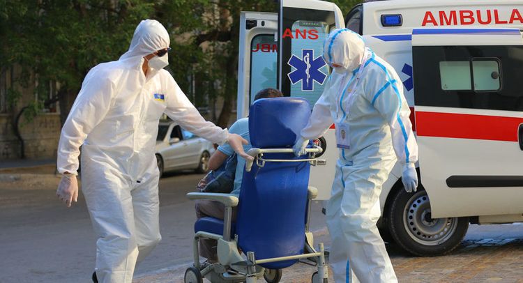 14 yaşlı oğlan ailə üzvlərini güllələyib öldürdü