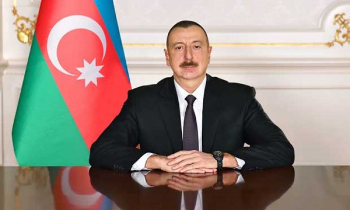 İlham Əliyev Qırğızıstan Prezidentini təbrik etdi