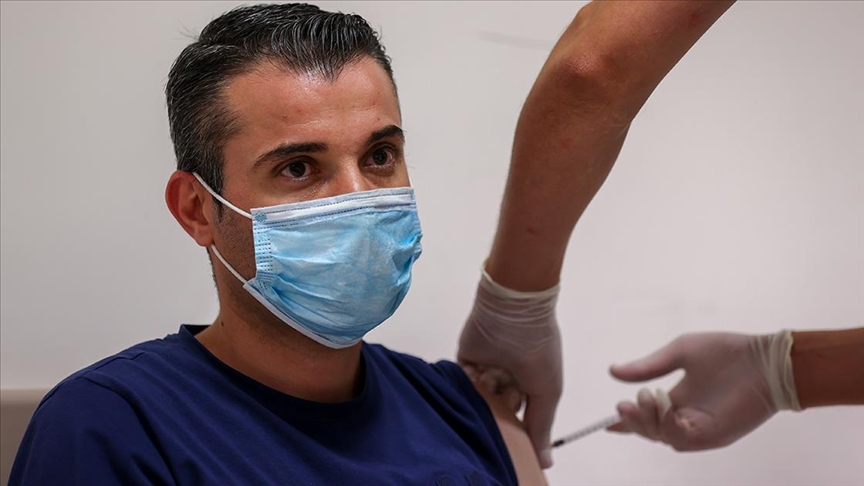 Türkiyədə daha 245 nəfər virusun qurbanı oldu