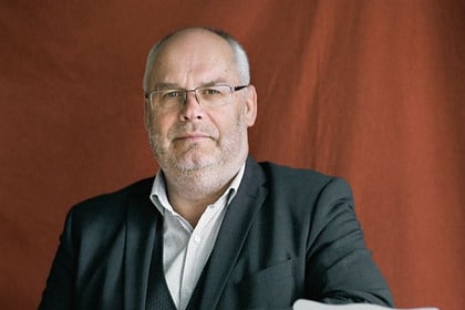 Muzey direktorunu prezident seçdilər