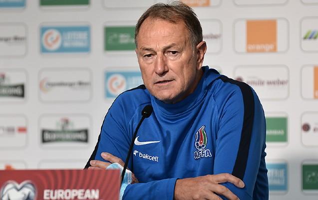 De Byazi: “Bir gündə hər şeyi dəyişmək olmaz”