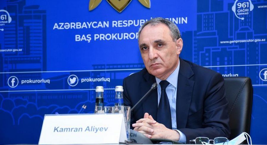 Baş Prokuror Türkiyəyə getdi
