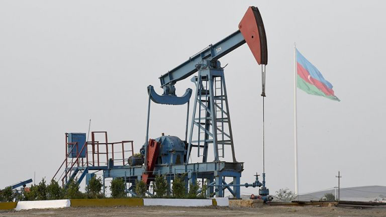 Azərbaycan neftinin qiyməti 72 dolları ötdü