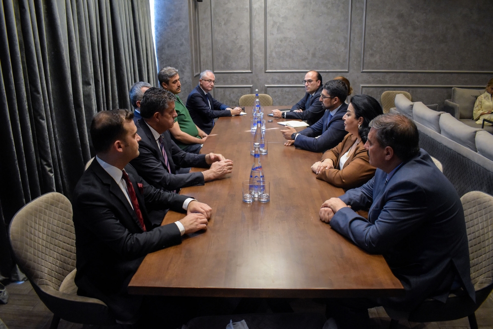 Qarabağ Dirçəliş Fondunda Türkiyə heyəti ilə görüş