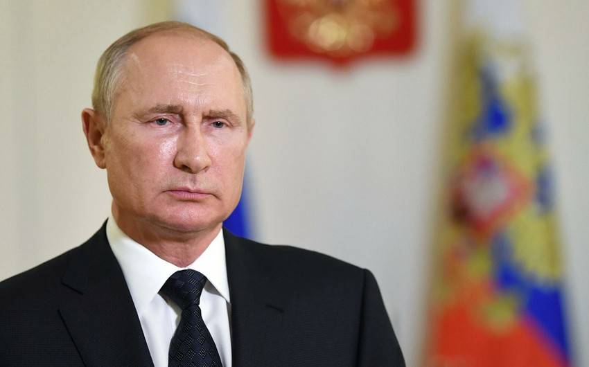Putin mobil telefondan istifadə etmir
