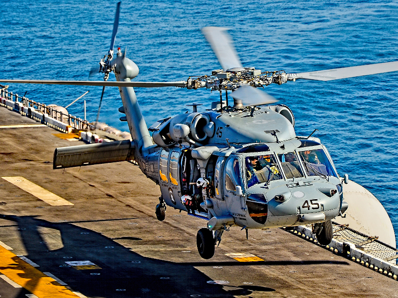 ABŞ-da hərbi helikopter qəzaya uğradı, 5 nəfər öldü