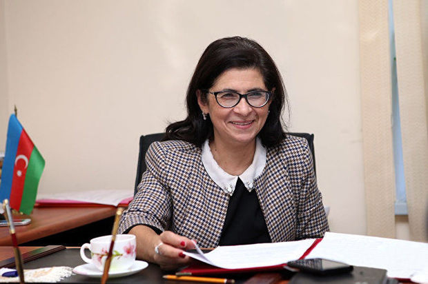 Fərəh Əliyeva “Şöhrət” ordeni ilə təltif edildi