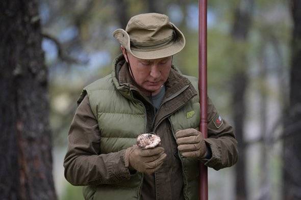 Putin tayqa meşələrində istirahət edir