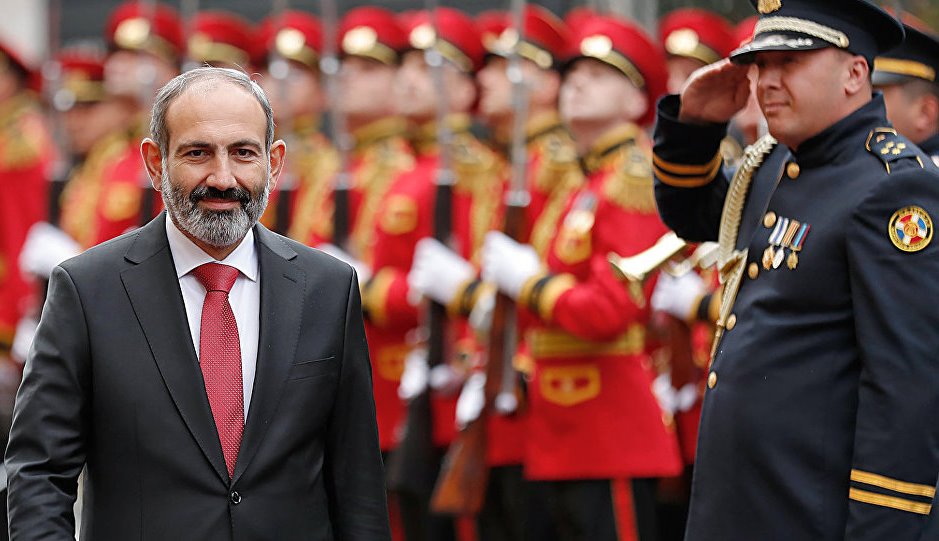Paşinyan Gürcüstanda - Tiflis İrəvanla Bakı arasında dialoq platforması hazırlayır 