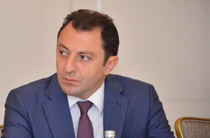 “Azad edilmiş ərazilərdə dağıdılmış məktəbləri yenidən tikirik” - Nazir müavini