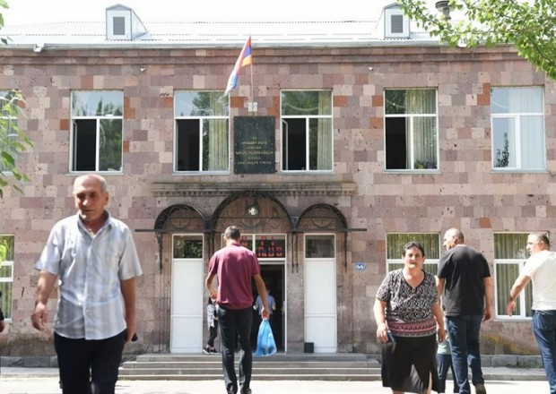 Ermənistan hərbi prokurorunun müavini istefa VERDİ