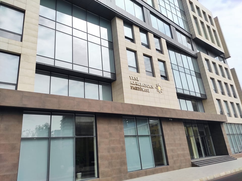 YAP İdarə Heyətinin iclası BAŞLADI