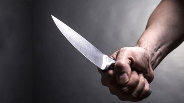 Kürdəmirdə 42 yaşlı kişi bıçaqlandı