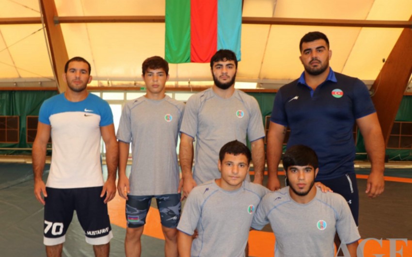 Güləşçilərimiz Avropada medallar qazandı