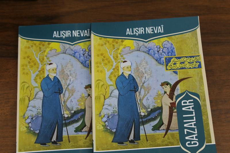 Beynəlxalq Türk Akademiyası Nəvainin kitablarının təqdimatını keçirib 