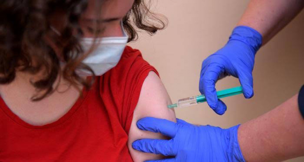 Son sutkada 65 mindən çox vaksin vurulub