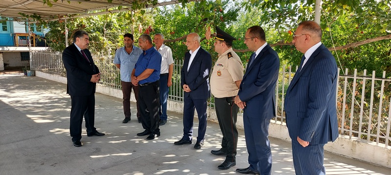 İcra başçısı şəhid ailələri və qazilərlə görüşüb - FOTO