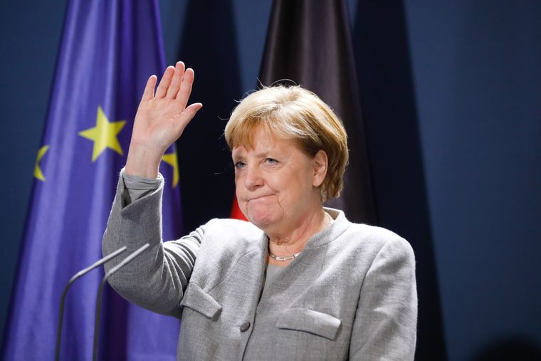 Almaniya 16 illik Merkel erası ilə VİDALAŞIR