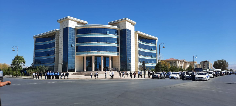 Naxçıvanda şəhidlərimiz bir dəqiqəlik sükutla anıldı - FOTO  