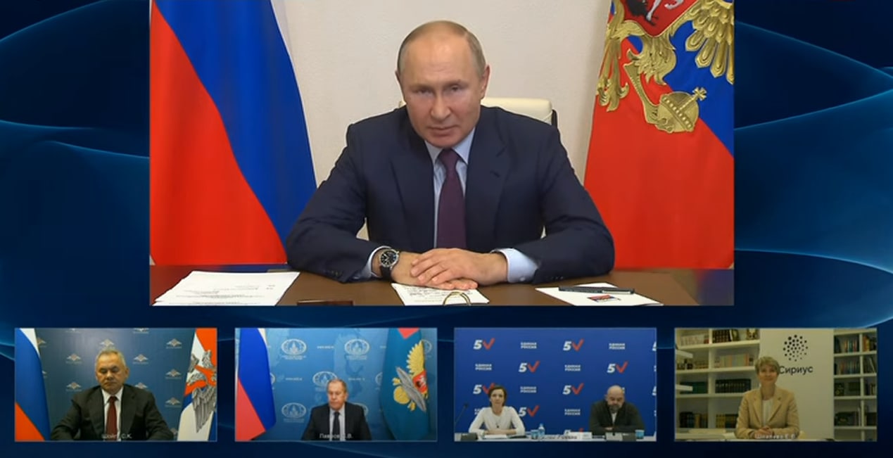Putin Lavrova yeni vəzifə verdi