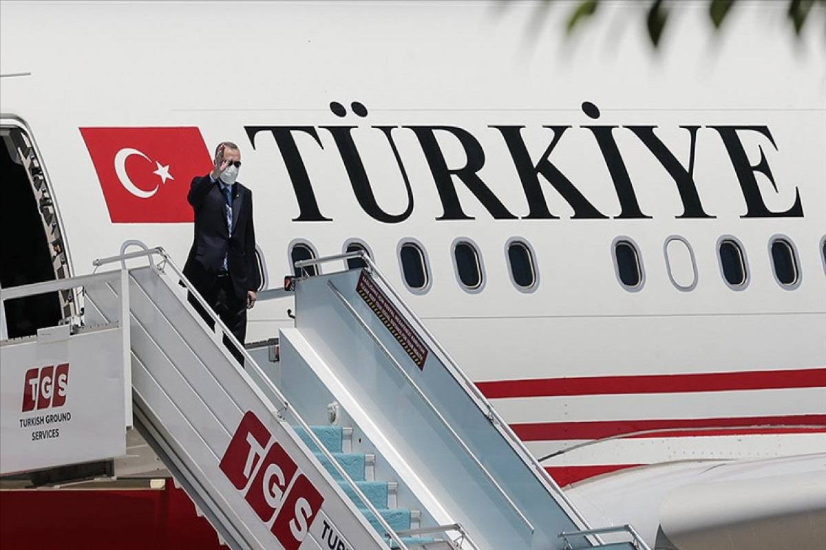 Ərdoğan Rusiyaya getdi