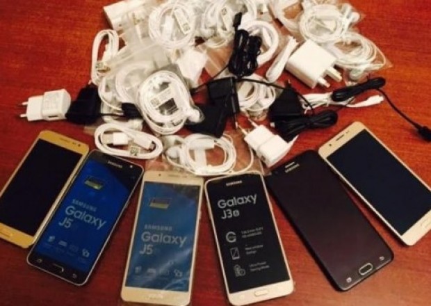 Bakıda 7 min manatlıq telefon oğurlandı