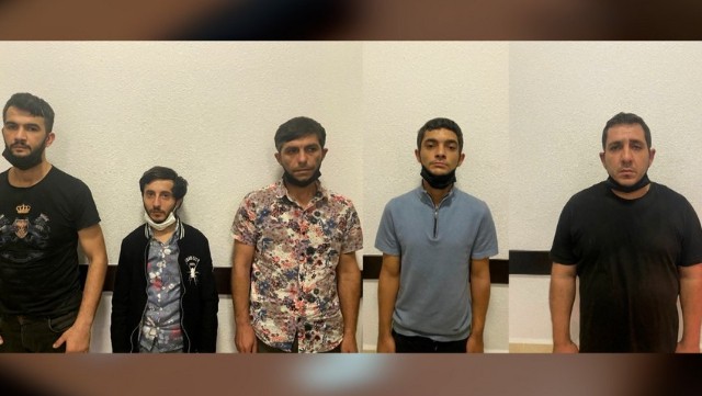 Polis Bakıda əməliyyat keçirdi - 5 nəfər saxlanıldı