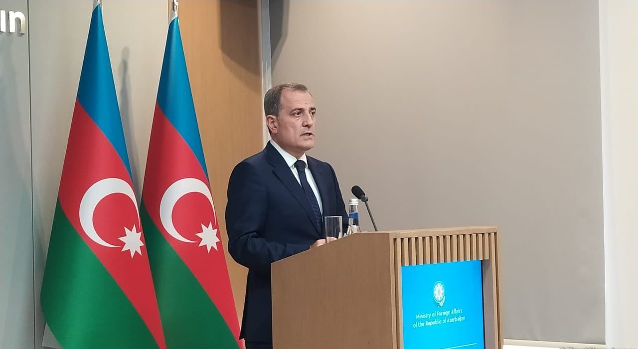 “Ermənistan razılaşmalara riayət etmir” - Ceyhun Bayramov