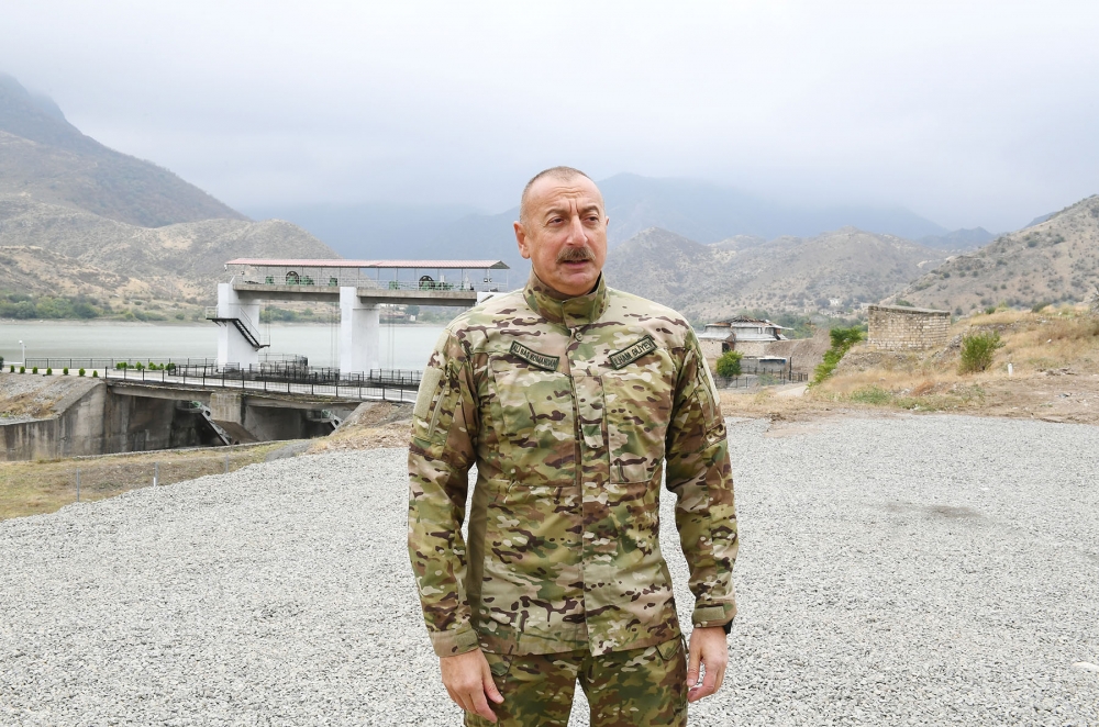 İlham Əliyevdən Sarkisyana xəbərdarlıq: “Mənim atam haqqında söz demək Serjikə çox baha başa gələr”