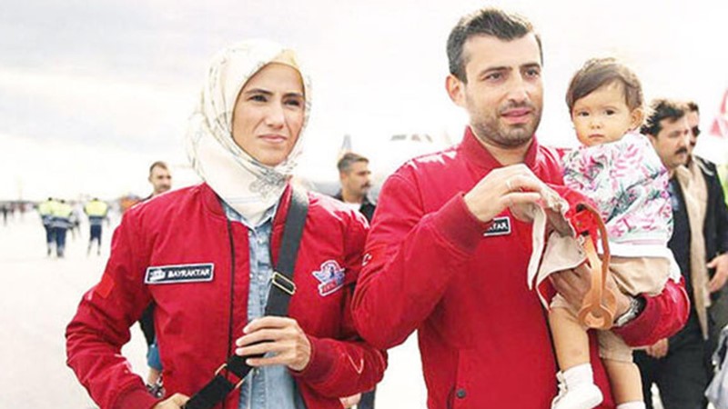 Qarabağ müharibəsinə töhfə verən Bayraktarın DOĞUM GÜNÜDÜR 